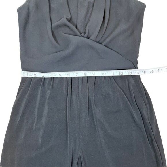 Bar III Sleevless Jumper Wrap Look Front Elastic Waist Zip Back Size Medium - Picture 7 of 13